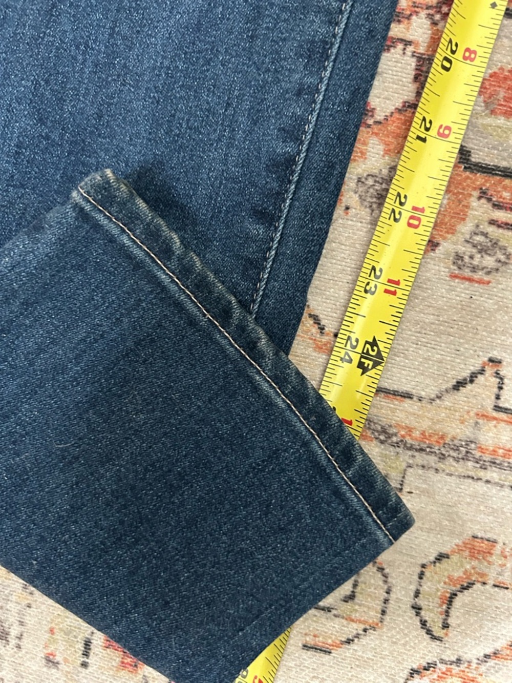 AG The Harper straight leg Jeans - Picture 12 of 16